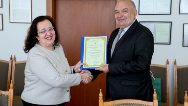 Председателят на НАОА: Варненският свободен университет формира култура на качество във висшето образование