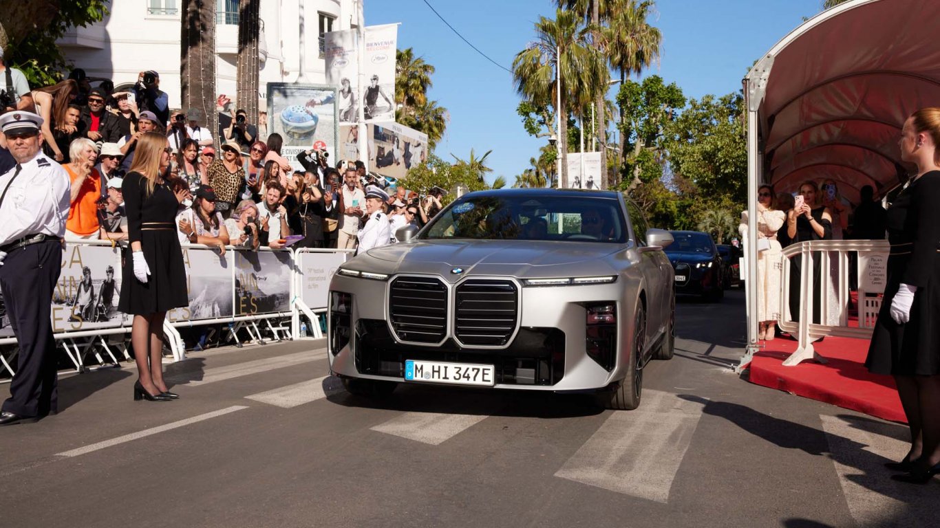Европейски дебют на новата BMW Серия 7 в Кан