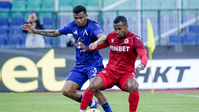 Бразилски грандове гледат един от асовете на "Левски"