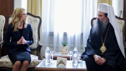 Доцова се срещна с патриарха, обсъдиха духовните закони и вероучението в училищата (снимки)