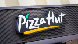 Изкуствен интелект причинил загуби за 100 милиона долара във франчайз на Pizza Hut