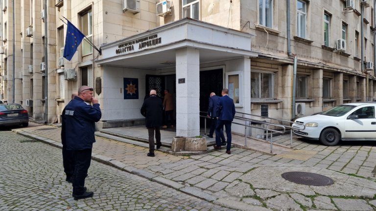 МВР е предотвратило обсебване на десетки камиони на "Еконт"