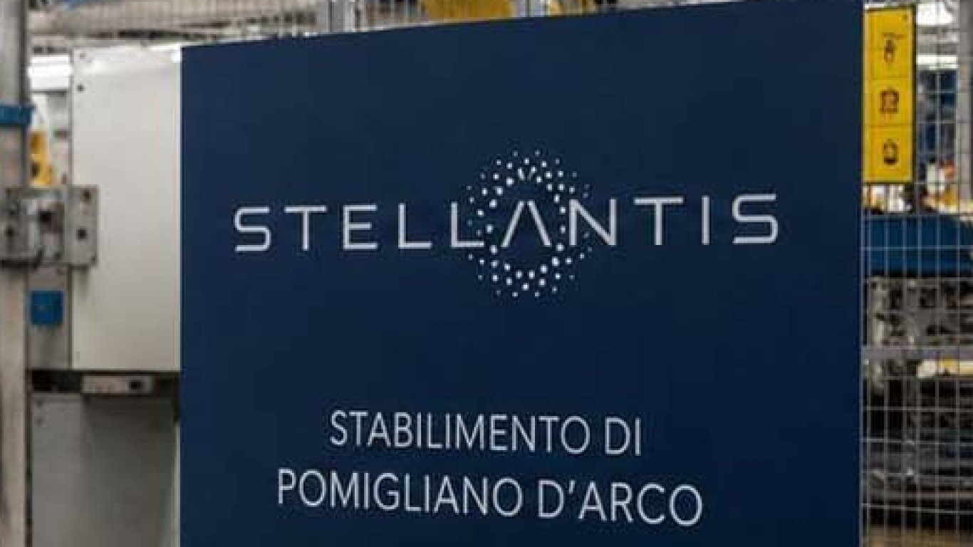 Stellantis Планира Производство на Нов Достъпен Електромобил в Италия