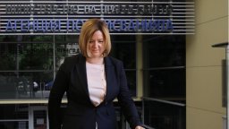 Освободиха шефката на Агенцията по вписванията