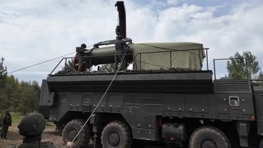 Русия разположи ядрени боеприпаси в Беларус, тренира удар с "Искандер-М"