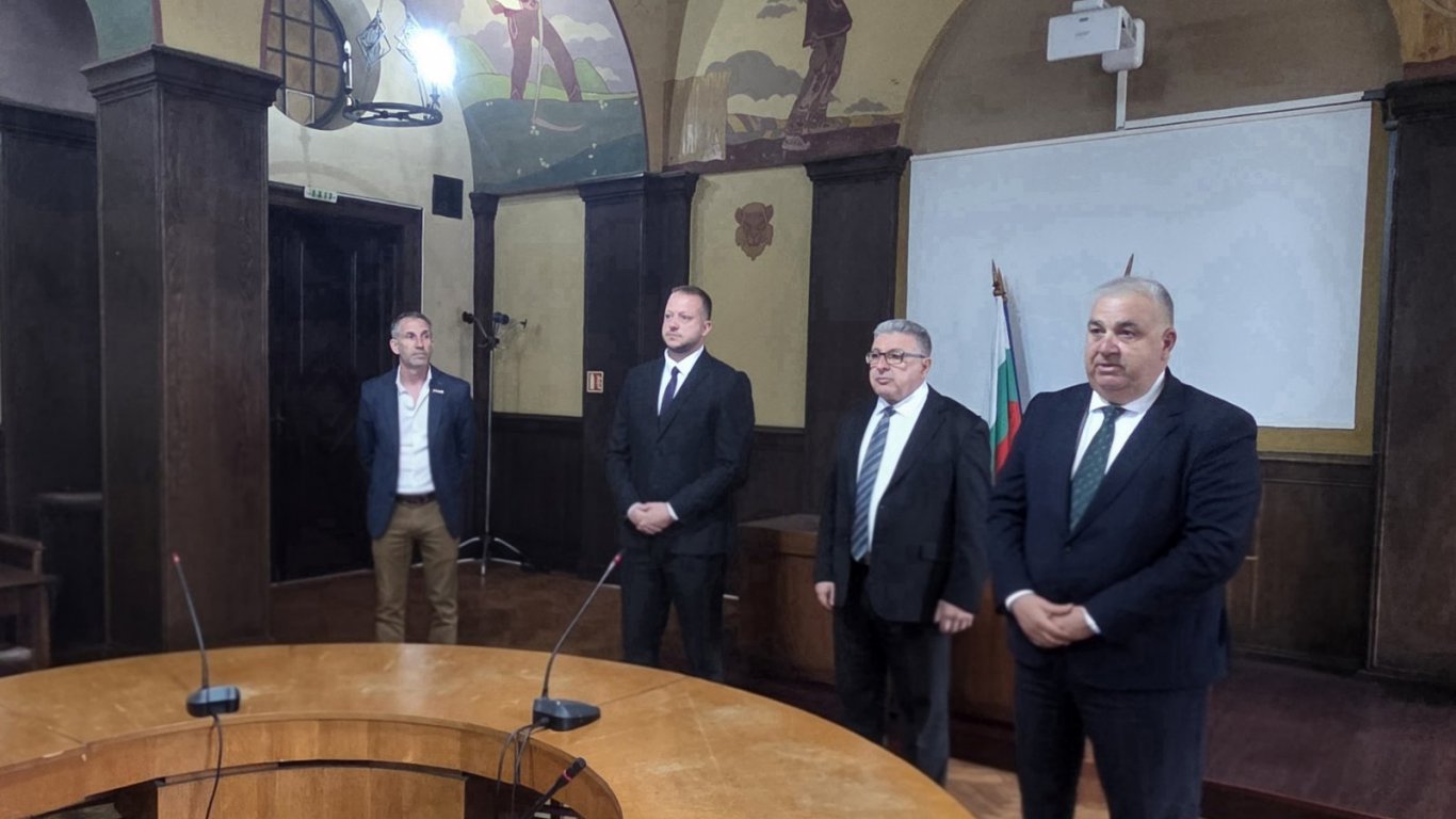 Назначени са нови заместник областни управители на Бургас