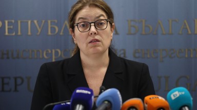 Енергийният министър уволнява ръководството на БЕХ 