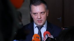 Николай Найденов обжалва пред ВАС отказа за дисциплинарка срещу Сарафов