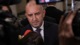 Радев от Париж: Ще се радвам най-сетне Европа да склони да започне преговори с Русия
