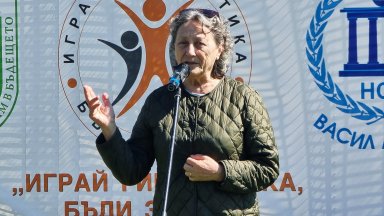 "Тя създаваше не само шампионки, но и характери". Нешка Робева празнува 80-годишен юбилей
