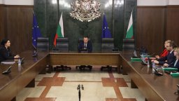 Правосъдният министър даде старт на изслушването за избор на български съдия в Съда на ЕС