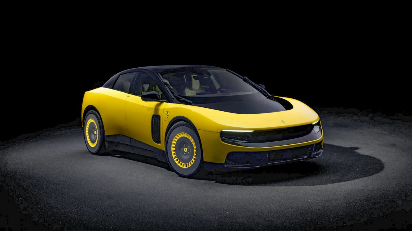 Дизайнът на първия електромобил на Ferrari е възложен на Джони Айв и Марк Нюсън