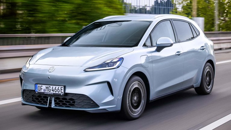 Новият MG4 EV Urban дойде в България с начална цена от 19 880 евро