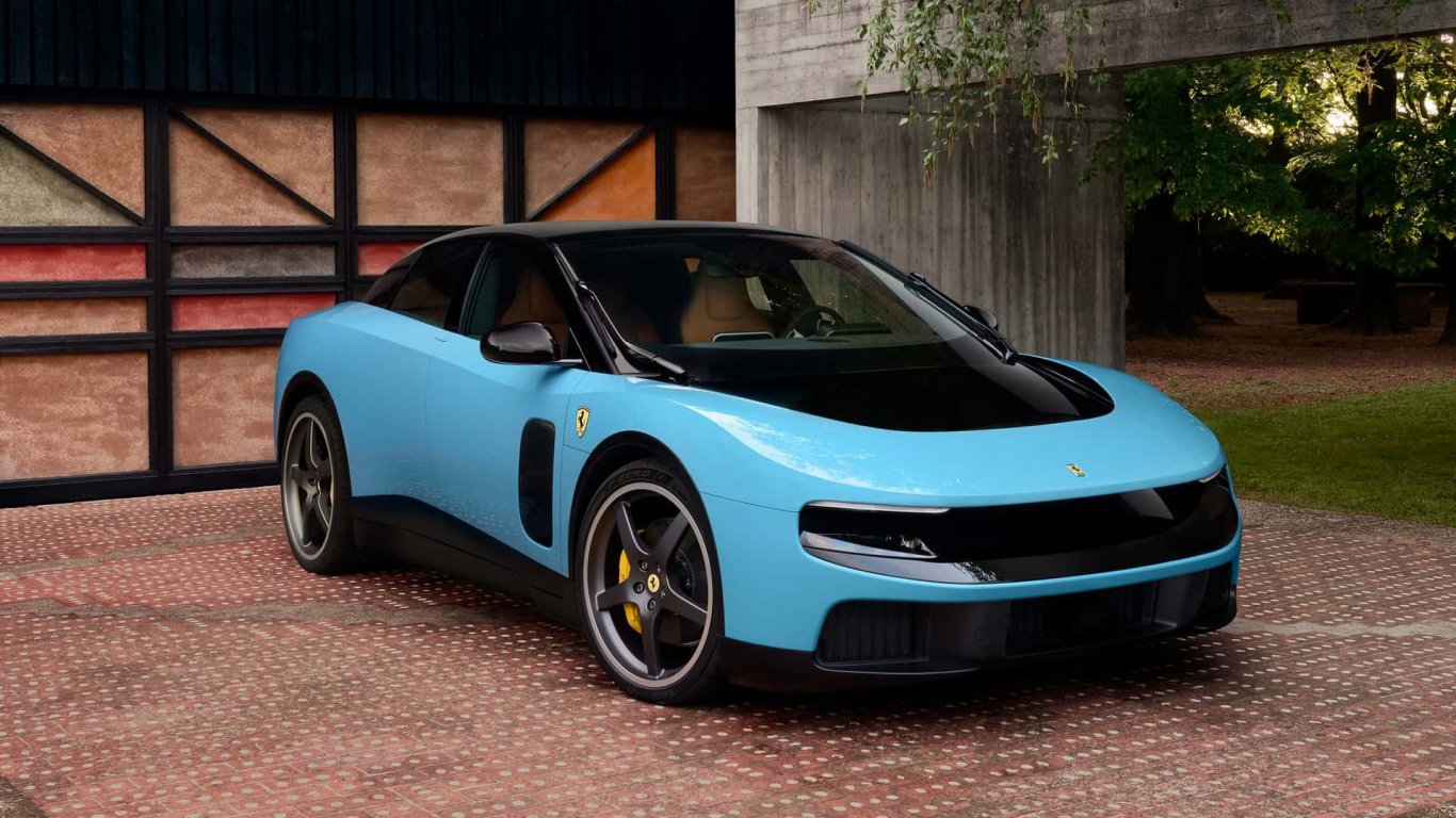 Италианският производител на луксозни спортни автомобили Ferrari обяви че лимитираната