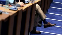 НС прие: Новите пенсии без ковид добавка, по-ниска партийна субсидия и без по-висок таван на дълга