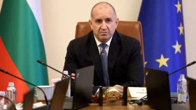 Радев: Няма положителен отговор за визите и не можем да оставим самолетите на САЩ след юни