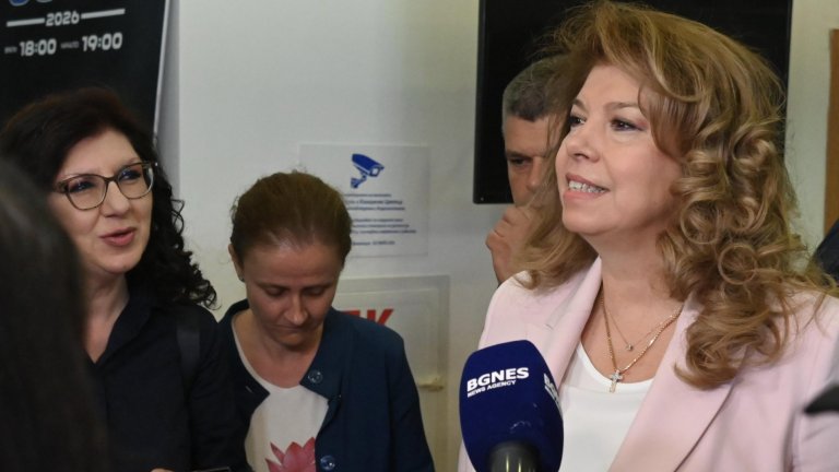 Йотова за свръхдефицита: Има много други държави в ситуацията на България