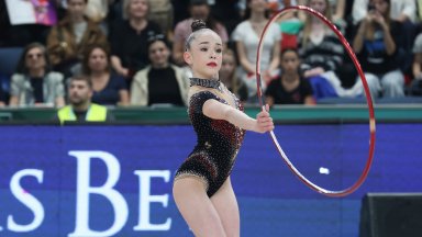 Прекрасна Стилияна Николова спечели 5 медала на Европейското във Варна