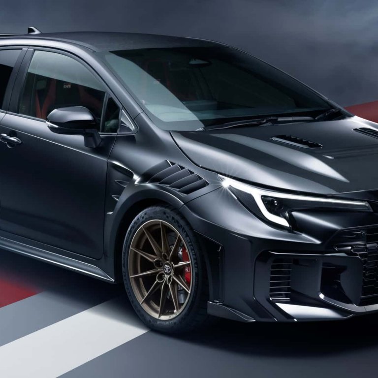 Toyota представи върховната версия на Corolla