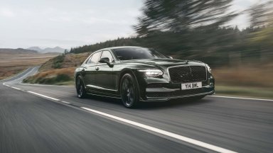 Bentley Flying Spur получи фейслифт с нови фарове