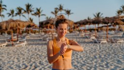 Huawei Watch FIT 5 Pro: смартчасовникът за активното лято