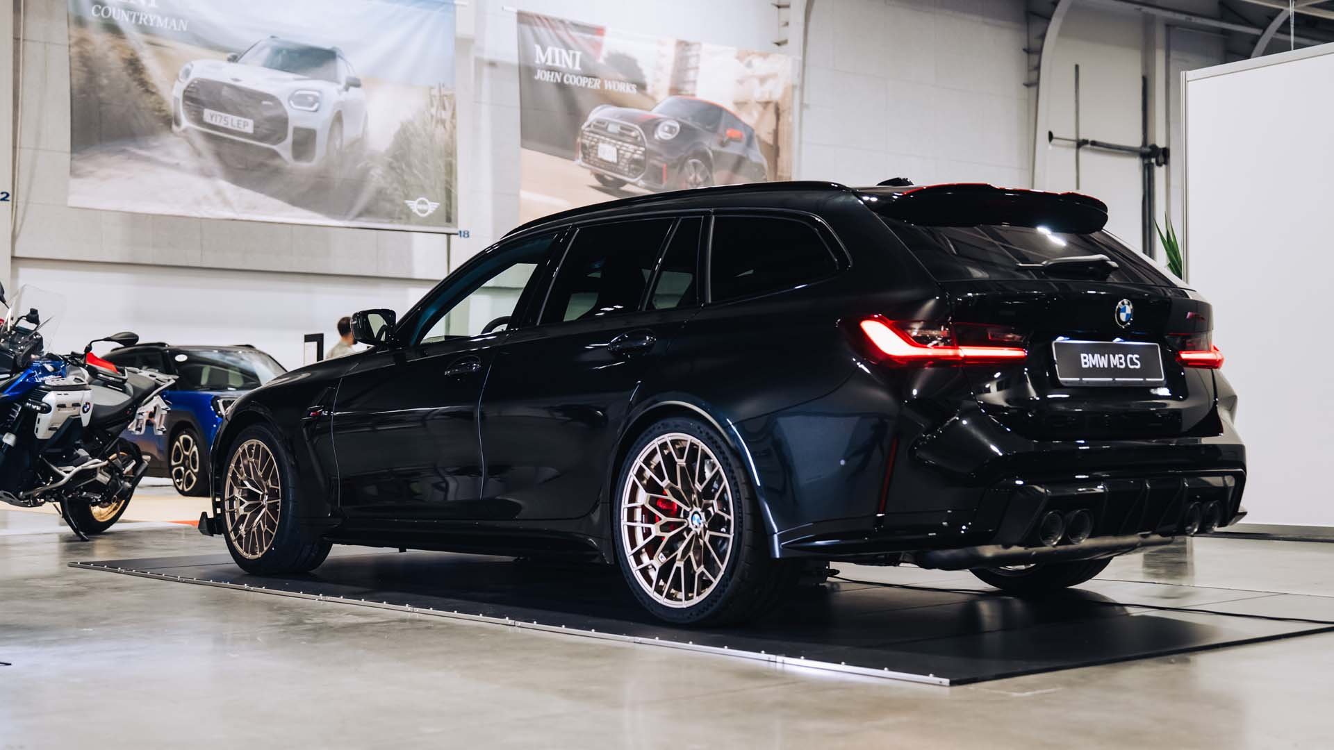 BMW M3 CS Touring