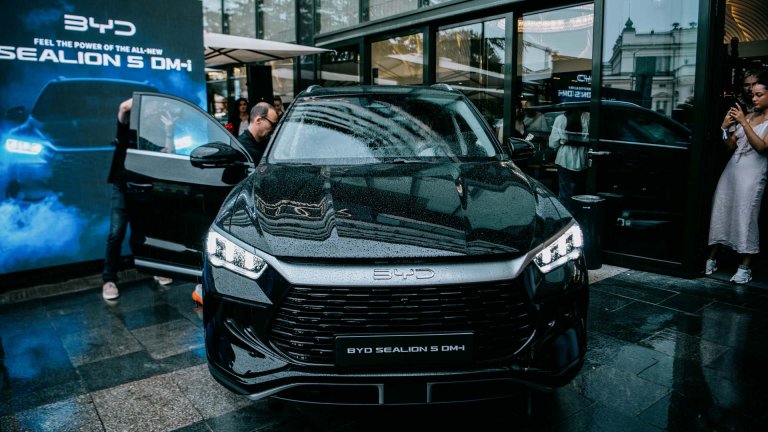 BYD представи у нас Sealion 5 DM-i – семеен SUV с отлично съотношение цена-качество (снимки)