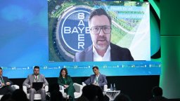 Д-р Клаус Рунге, Байер: Фарма индустрията губи конкурентност, притисната между САЩ и Китай