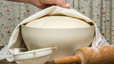 Знаете ли: Защо тестото втасва по-добре на топло