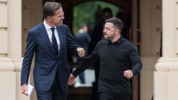 НАТО обмисля военно финансиране от 70 милиарда евро за Украйна