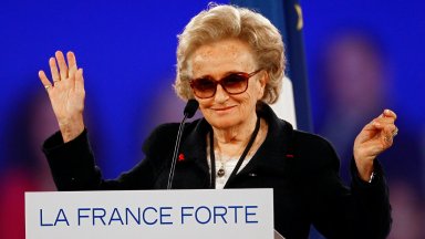 Почина бившата първа дама на Франция Бернадет Ширак