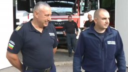 Спасителите на пътници в автобуса на "Челопешко шосе": Седем ранени не можеха да мръднат