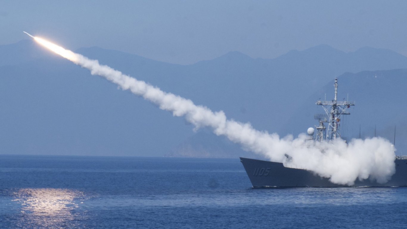 Тайван проведе военни учения за отбрана срещу морско нашествие