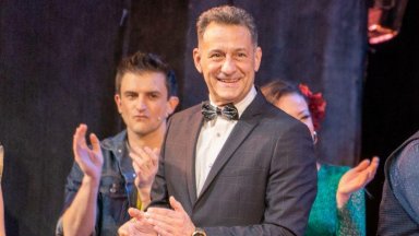 "Здравей! Как си, приятелю?" - Музикалният театър празнува заедно с Камен Воденичаров 60 години талант, усмивки и вдъхновение
