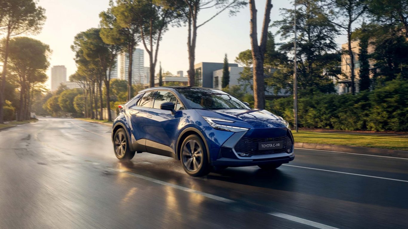 Моделът Toyota C HR отбелязва десет години от своето пазарно