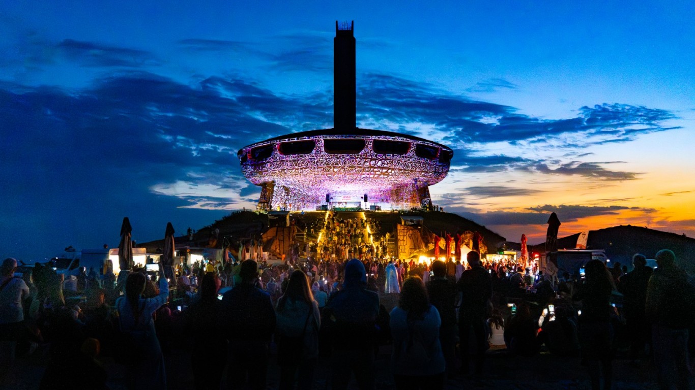 Монумент Бузлуджа ще бъде домакин на фестивала OPEN BUZLUDZHA 2026