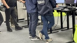 ГДБОП разкри колцентър за инвестиционни измами по целия свят (снимки)