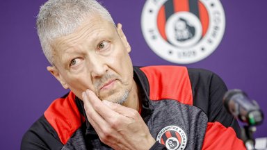 Голямото завръщане! Любо Пенев пое Локо София и обяви: Водя война, която ще спечеля