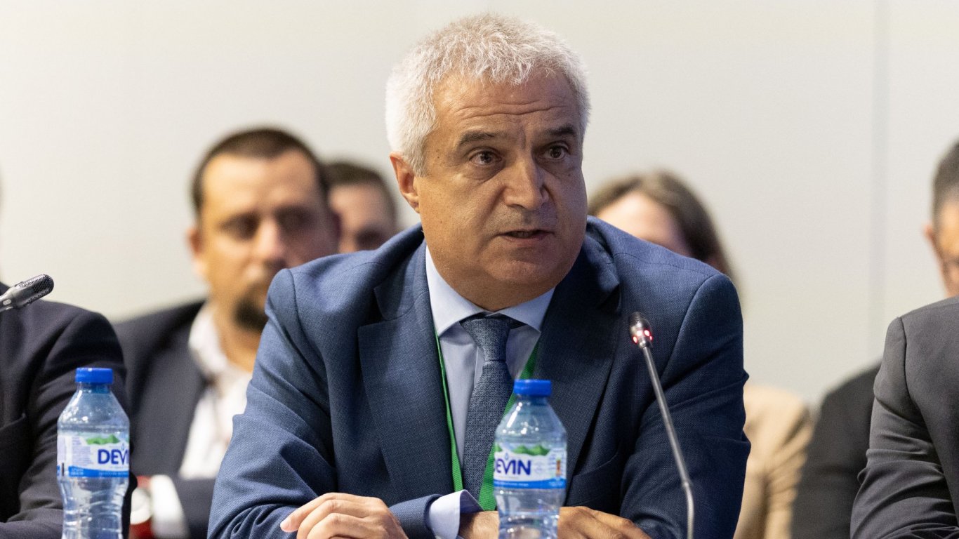 Румен Радев подчерта необходимостта от електронна проследимост на проектна документация