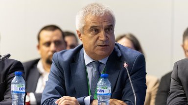 Румен Радев: Трябва ясна електронна проследимост на документацията по проектите