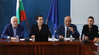 МЗ: Повече от половината държавни болници са изтеглили кредит от една банка