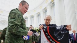 Путин: Русия внедрява собствена сателитна система за управление на дронове