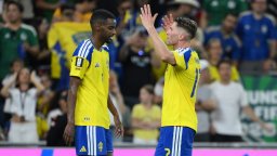 Швеция тръгна мощно с 5:1: "Свой" разплака Тунис, изригна и 200-милионното атомно дуо