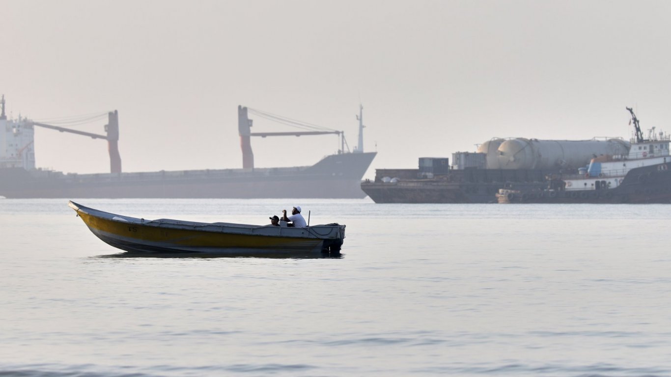 Американската армия продължава да поддържа мерки за сигурност в стратегическия