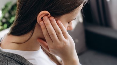 Шум в ушите: защо се появява и може ли да се отървем от него