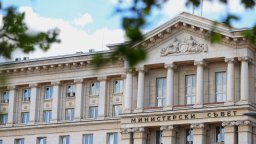 "Политико": България е против част от новите санкции срещу Русия