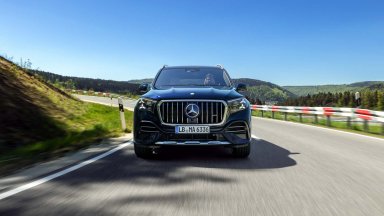 Mercedes-Benz използва новите си коли за откриване на дупки по пътя