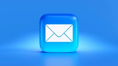 Как да компресирате PDF, който е твърде голям за имейл