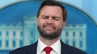 Ванс разкритикува "странната паника" на Израел на споразумението на САЩ и Иран