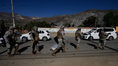 Президентът Пас обяви извънредно положение в Боливия